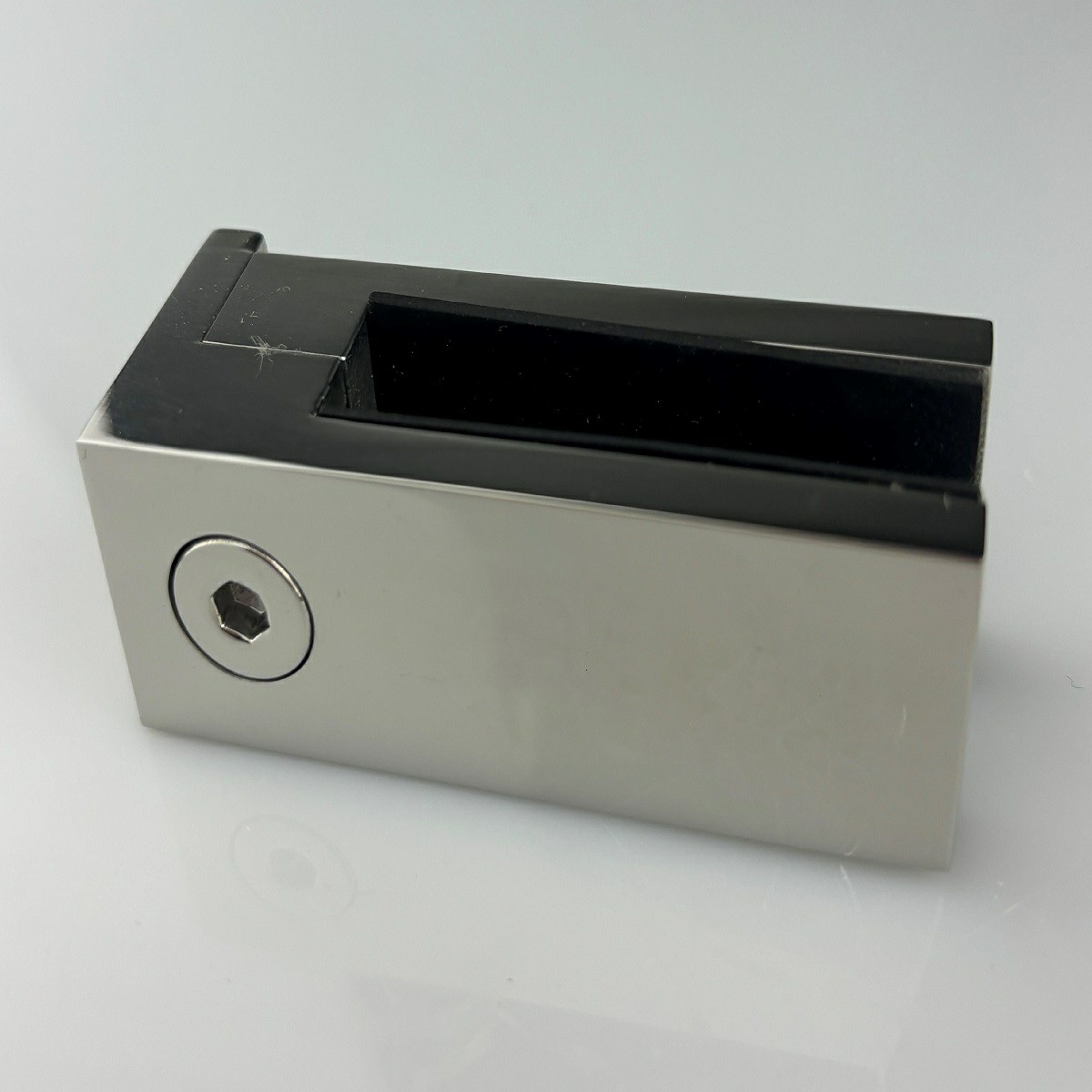 Glass Clamp - Wall Mount - Polished Stainless Steel